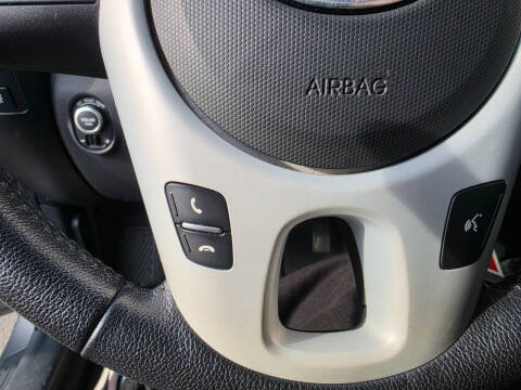 2012 Kia Soul +
