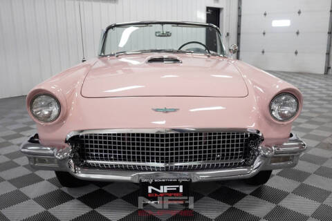 1957 Ford Thunderbird