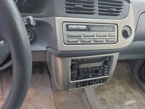 2001 Toyota Sienna LE