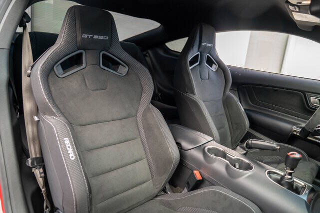 2018 Ford Mustang 31