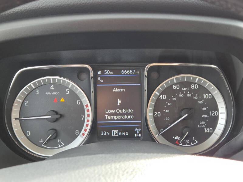 2019 Nissan Titan SV