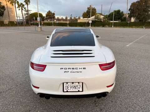 2015 Porsche 911