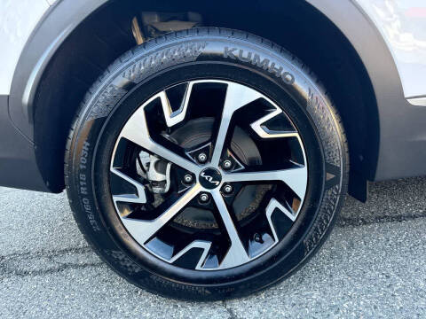 2024 Kia Sportage EX