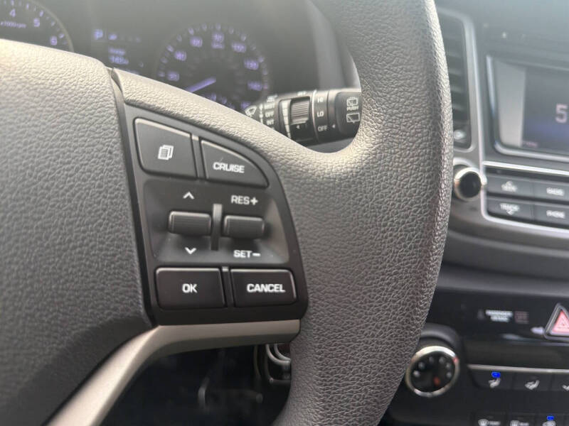 2017 Hyundai Tucson SE