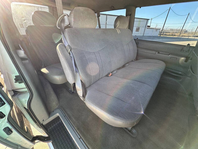 2000 Chevrolet Astro