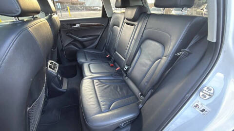 2016 Audi Q5 2.0T quattro Premium