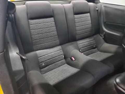 2005 Ford Mustang GT Premium