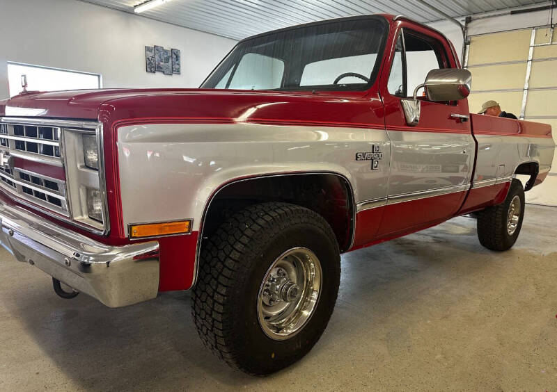 1987 Chevrolet R/V 10 Series V10 Silverado