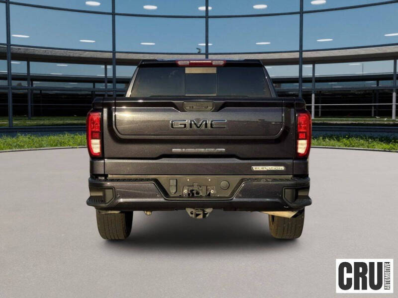 2022 GMC Sierra 1500 Elevation