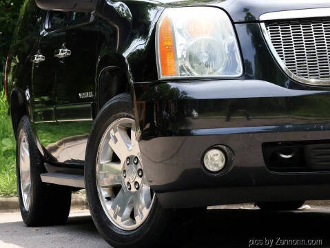 2011 GMC Yukon XL SLT