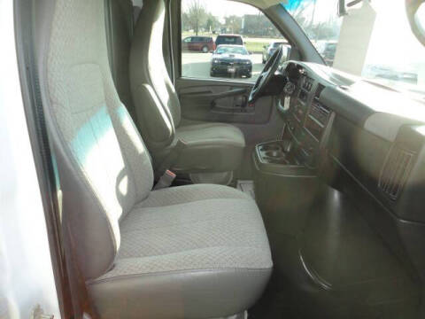 2015 GMC Savana 2500