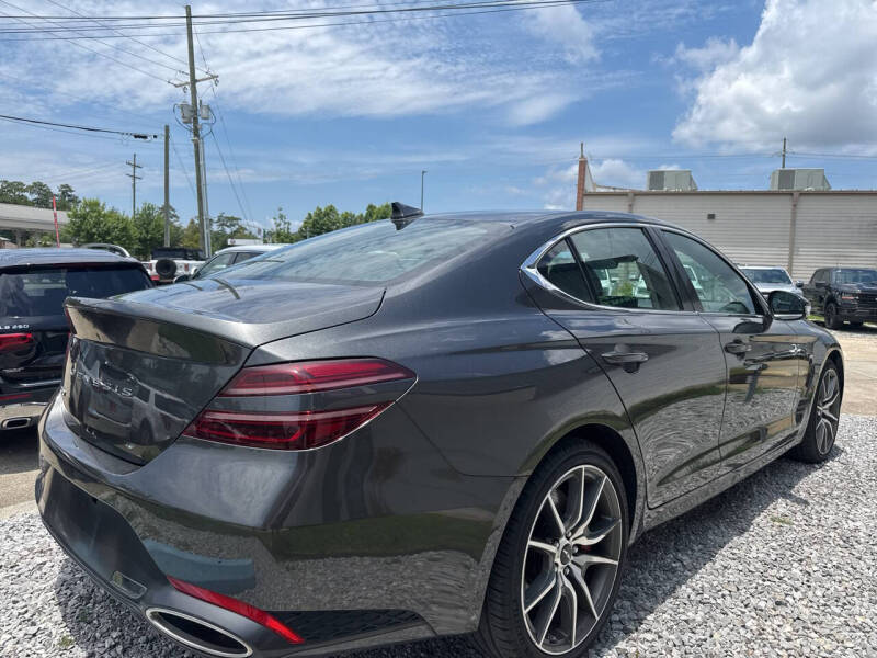 2025 Genesis G70 2.5T Standard