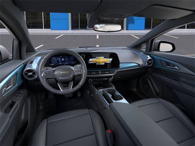 2026 Chevrolet Equinox EV LT 2