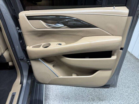 2018 Cadillac Escalade ESV Platinum