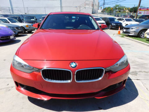 2012 BMW 3 Series 328i