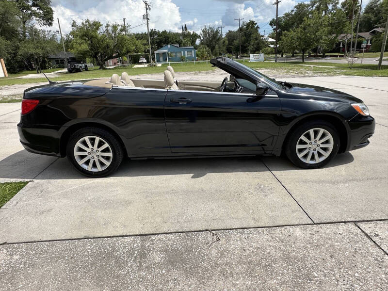 2014 Chrysler 200 Touring