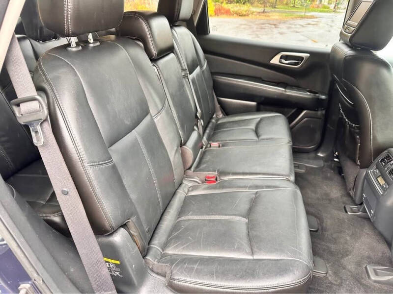 2013 Nissan Pathfinder SL