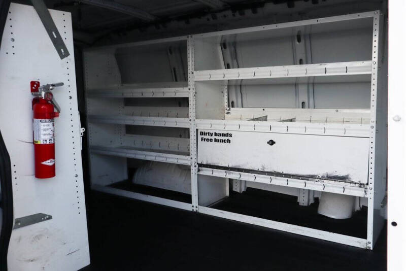 2022 Chevrolet Express 2500