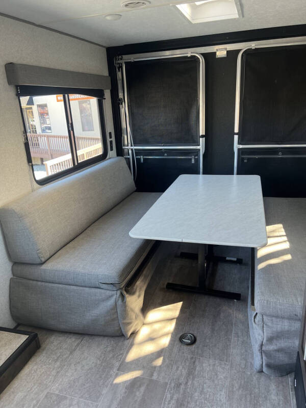2019 OZARK 2500