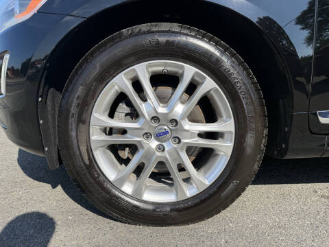 2015 Volvo XC60 T5 Drive-E Premier Plus