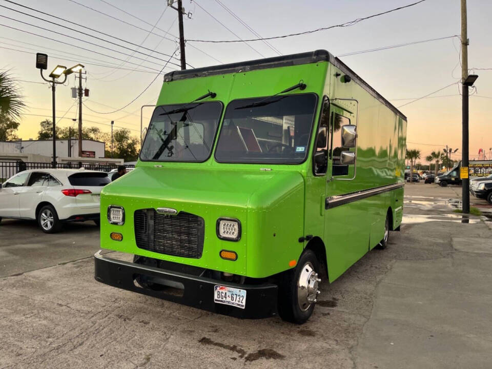 2012 Freightliner MT45 Chassis for sale at SMART CHOICE AUTO in Pasadena, TX