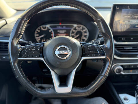 2023 Nissan Altima 2.5 SR