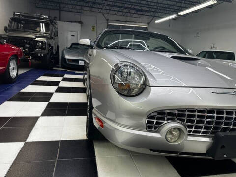 2004 Ford Thunderbird Deluxe