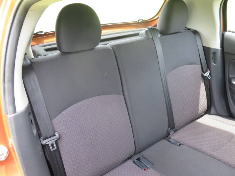 2018 Mitsubishi Mirage ES