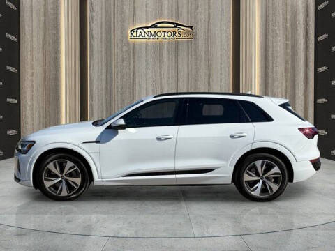 2024 Audi Q8 e-tron quattro Premium