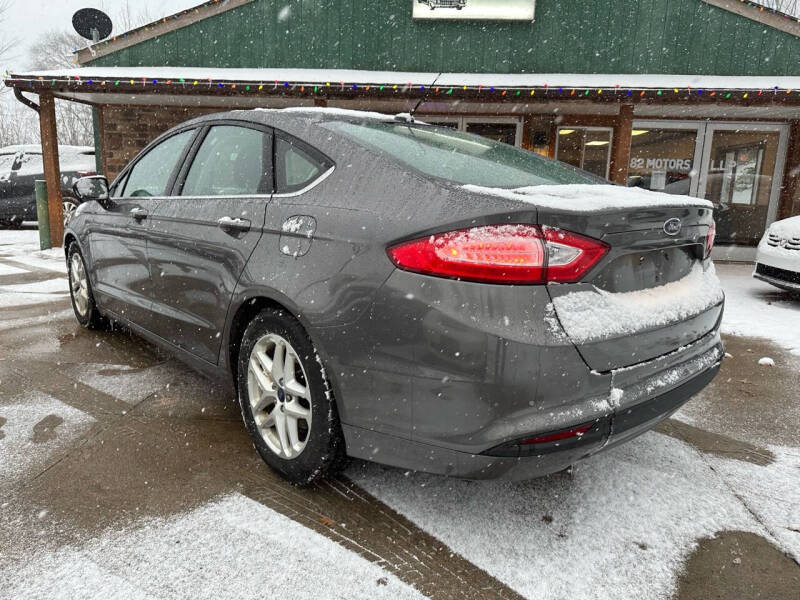 2014 Ford Fusion null photo 2