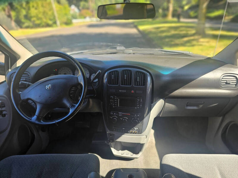 2005 Dodge Grand Caravan