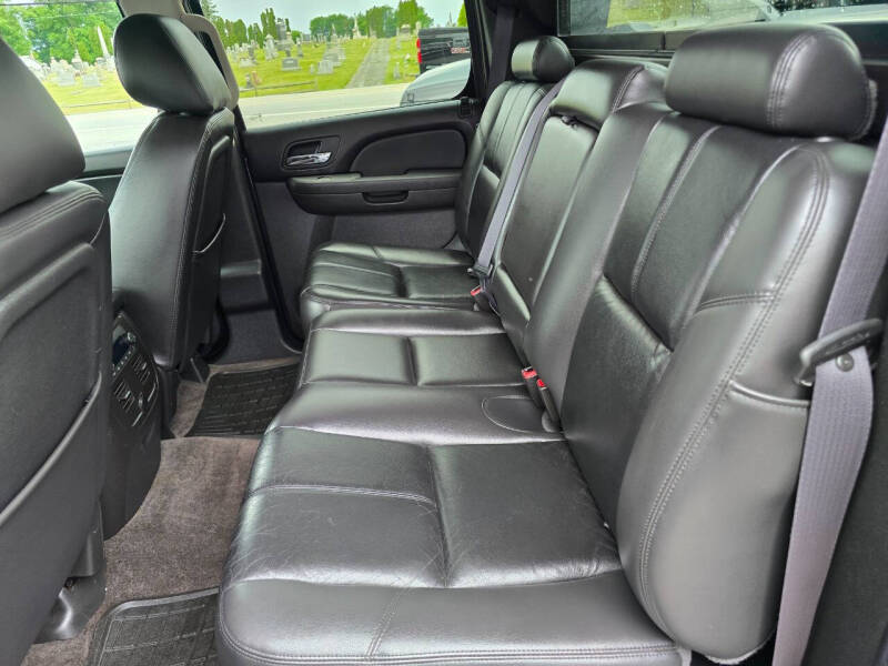 2011 Chevrolet Avalanche LT