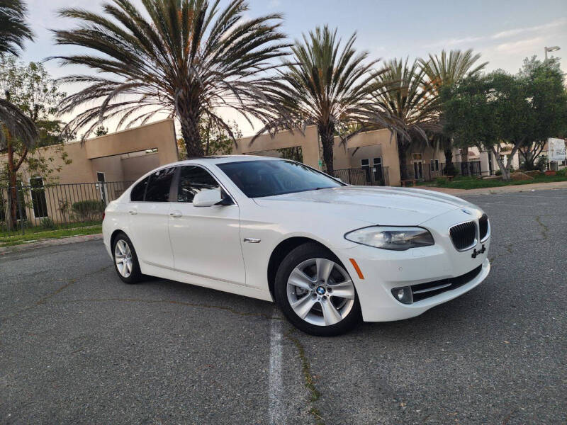 2012 BMW 5 Series 528i