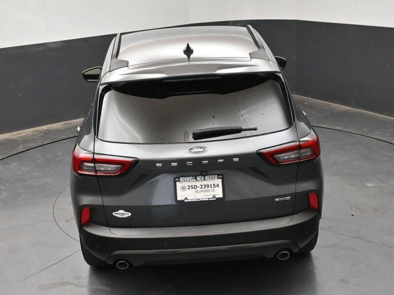 2025 Ford Escape ST-Line Select