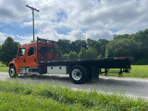 2018 Freightliner Business class M2
