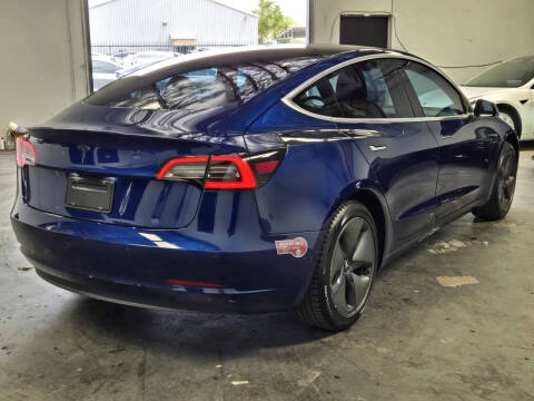 2020 Tesla Model 3 Standard Range Plus