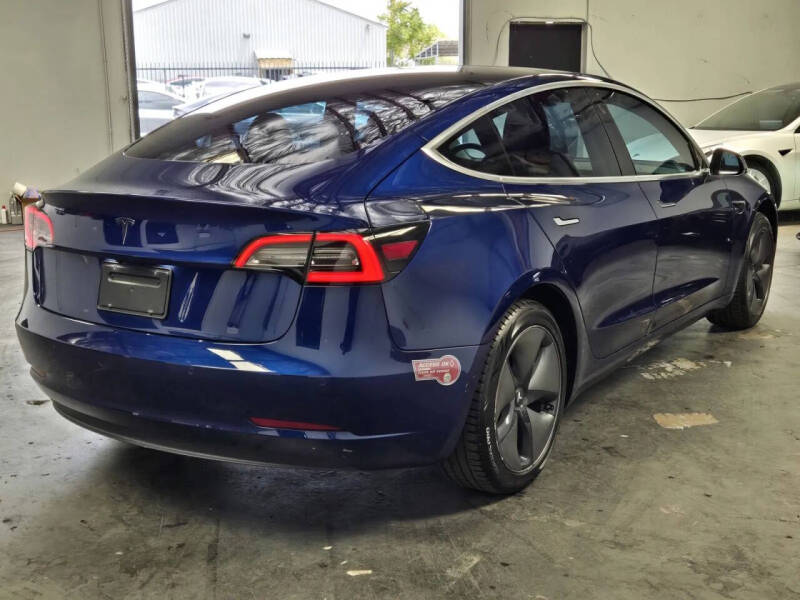2020 Tesla Model 3 Standard Range Plus