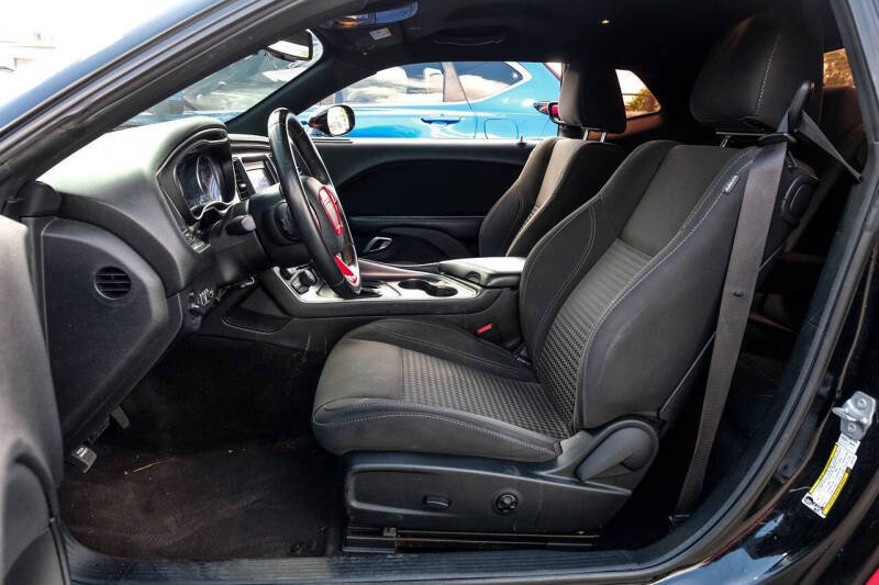 2018 Dodge Challenger SXT