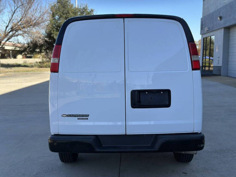 2015 Chevrolet Express 2500