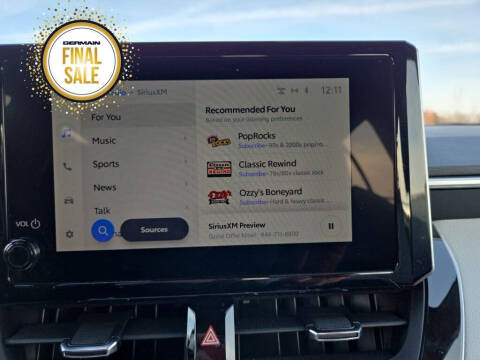 2025 Toyota Corolla Hatchback SE