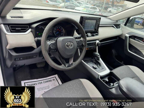 2021 Toyota RAV4 Hybrid XLE