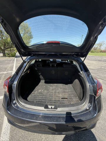2017 Mazda MAZDA3 Sport