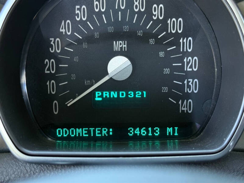 2004 Chevrolet SSR LS