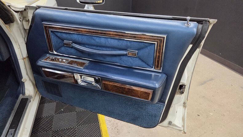 1977 Lincoln Continental