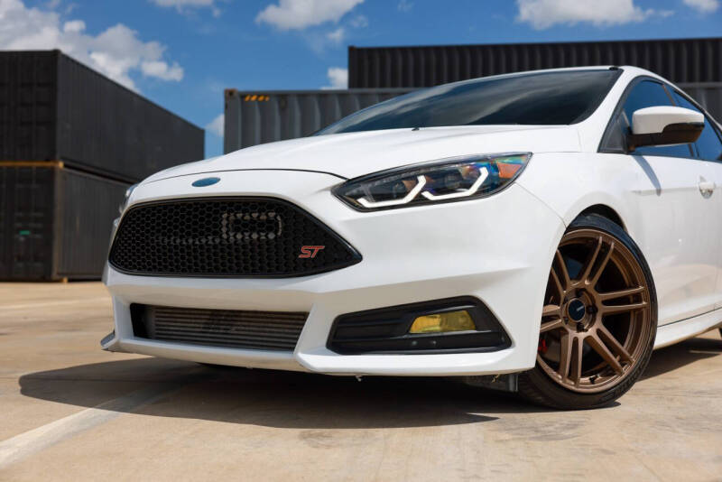 2017 Ford Focus ST