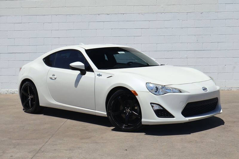 2016 Scion FR-S