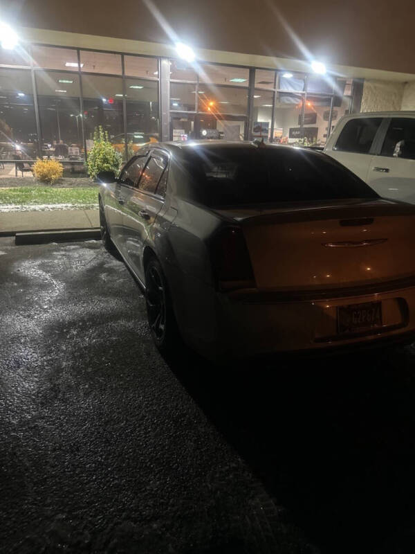 2019 Chrysler 300 Touring