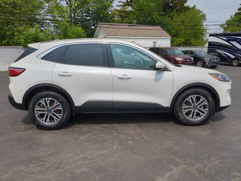 2022 Ford Escape SEL