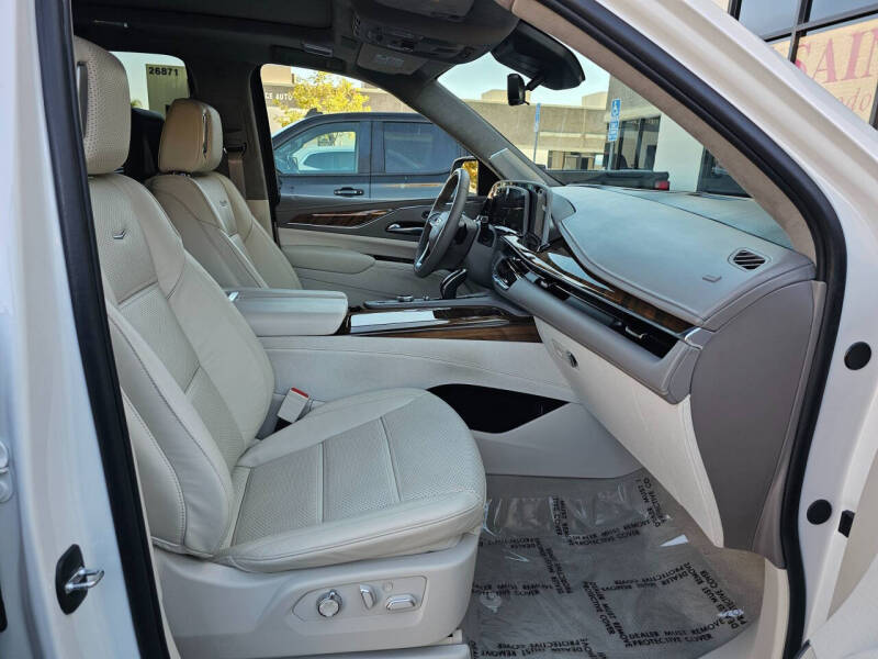 2024 Cadillac Escalade Sport Platinum