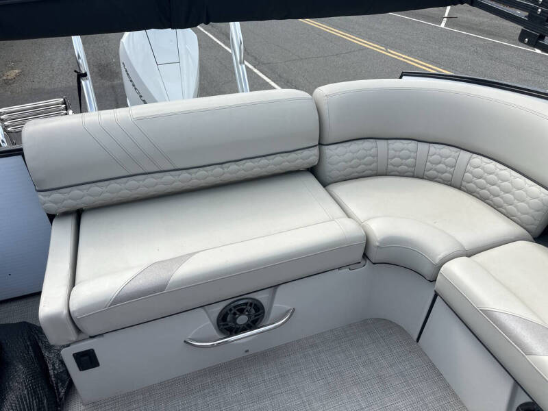 2022 Crest Pontoon 230 SLS CP3